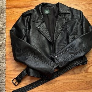 Black leather jacket size large